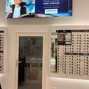 Bild von Audioprothésiste Vélizy-Villacoublay-Alain Afflelou Acousticien