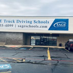 Bild von SAGE Truck Driving Schools - CDL Training in Dallas