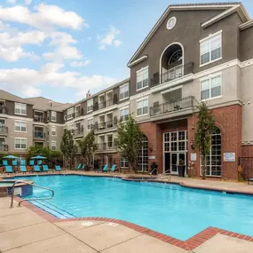 Resort-Style Pool