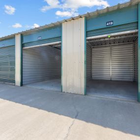 Indoor storage facility near Highway 99