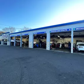 Bild von Gills Point S Tire & Auto Service