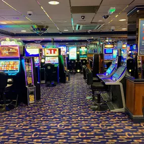 MERKUR Slots Oxford Inside