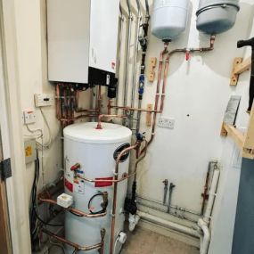 Bild von M n R Plumbing and Heating Ltd