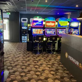 MERKUR Slots Bracknell - Inside