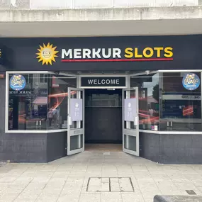 MERKUR Slots Southampton Outside