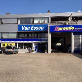 Essen Banden en Autoservice Premio Van