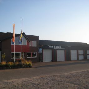 Van Essen Emst