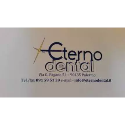 Logotipo de Eterno Dental