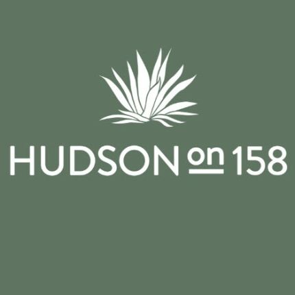 Logótipo de The Hudson on 158 Apartments