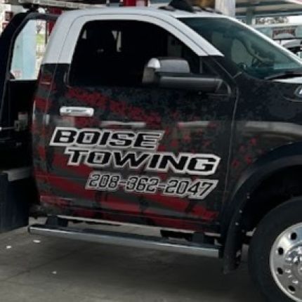 Logo da Boise Towing