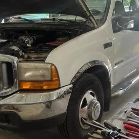 Specializing in diesel truck repair, Oneail's Auto & Diesel offers top-notch service for all your diesel vehicle needs. From minor fixes to major overhauls, we bring extensive experience and attention to detail to every job. Keep your diesel truck performing at its best with our reliable and expert repair services.