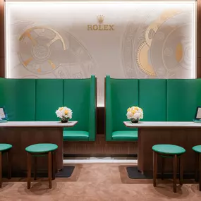 Clients can sit and sip a beverage while looking in through the window of our Rolex service department and observe our highly skilled watchmaker technicians work on servicing watches or simply relax and bask in the brilliance of their surroundings.