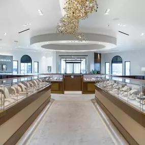 Lee Michaels Fine Jewelry store in Metairie, Louisiana