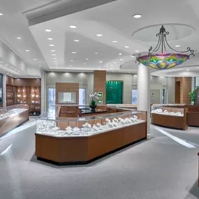 Lee Michaels Fine Jewelry store in Ridgeland, Mississippi