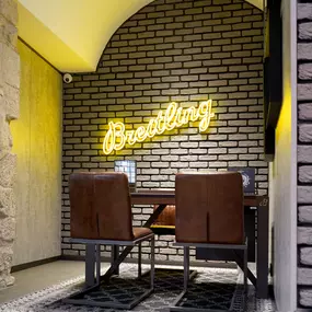 QUERA Joyería Girona - Espacio Breitling