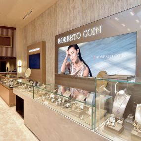 Roberto Coin, Italian gold jewelry available at Lee Michaels Fine Jewelry store in San Antonio, Texas
