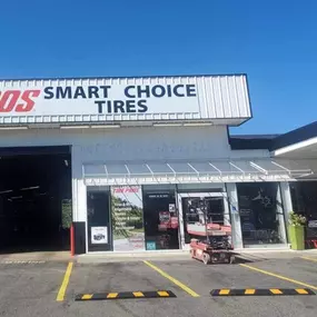 Bild von Smart Choice Tire Pros