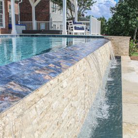 At Mint Landscaping, we have the technical know-how to install even the most complex waterscape features and the creative vision to ensure beautiful results.