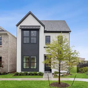 Twin Creeks Watters Model Home Exterior