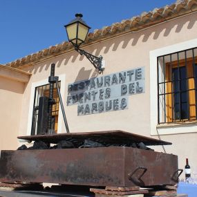 Restaurantefuentesdelmarques-portada.jpg