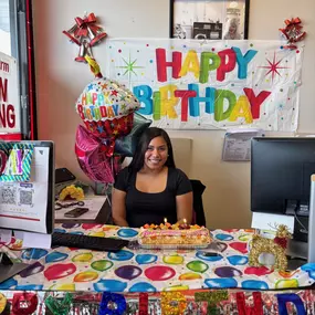 We extend our heartfelt birthday wishes to our esteemed customer service representative, Alondra! We are truly appreciative of your contributions to our team. May your day be filled with joy and happiness.