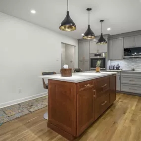 Overview of the remodeled kitchen