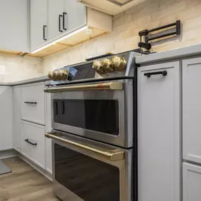 Kitchen remodel - oven and stovetop view