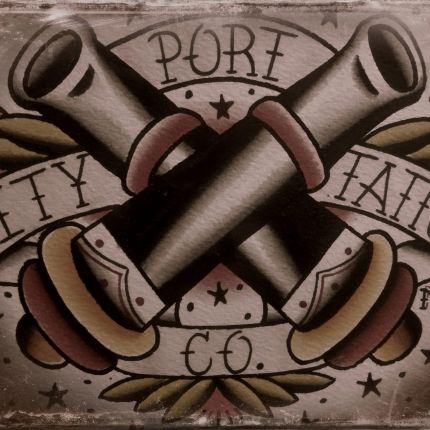Logo de Port City Tattoo Co.