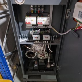 reparacion-y-mantenimiento-en-caldera-de-vapor-electrica.asr.mantenimiento.1.jpg