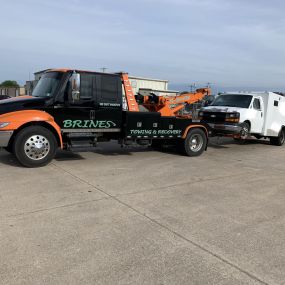 Bild von Brines Towing Service