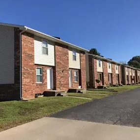 Front view of apartment homes complex at Evergreen Apartments