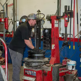 Bild von M & C Tire