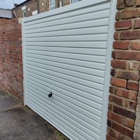 Bild von Newcastle Garage Doors & Shutters