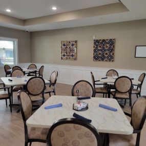 Hampton Manor of Bloomfield Hills - Memory Care Dining