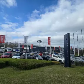 Bild von Stoneacre Hull Priory Park