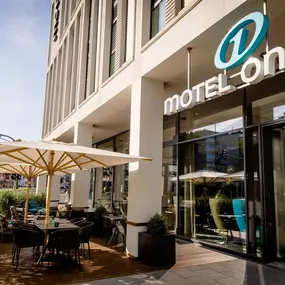 Hotel Motel One Köln-Altstadt- Outdoor