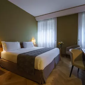 Hotel Exe Majestic