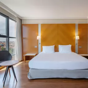 Hotel Exe Plaza