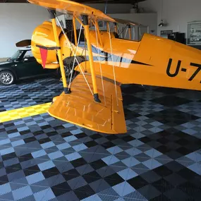 Durable, slip-resistant, and stylish—PremierTrax flooring gives your garage a whole new look! ???????? Easy to clean and built to last, it’s the perfect upgrade for any space. Want to see the possibilities?