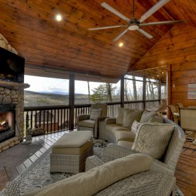 Bild von Sunset Ridge Aska Cabin