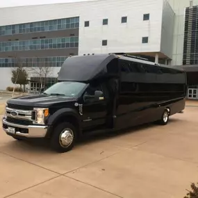 Bild von Blue Ribbon Limo and Party Bus