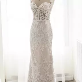 Paloma Blanca Wedding Gown