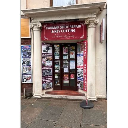 Λογότυπο από Parmar Shoe Repair