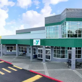 As a part of the YMCA of Pierce and Kitsap Counties, the Lakewood Family YMCA is so much more than a gym. With a variety of amenities and membership benefits that help you stay on your path to wellness, we want to ensure you have all the tools necessary for you to succeed in your journey.