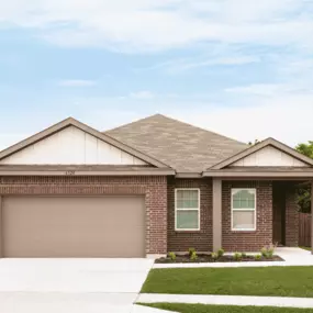 Check out our Larissa plan in our Houston area neighborhood, Idleloch!