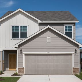 Check out our Magellan plan in our Angier neighborhood, Lynn Ridge!