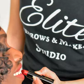 Bild von Elite Eyebrows & Makeup Studio