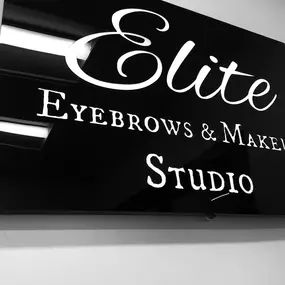 Bild von Elite Eyebrows & Makeup Studio