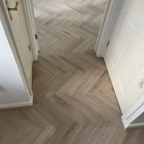 Bild von Cutting Edge Flooring SW