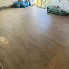 Bild von Cutting Edge Flooring SW